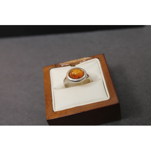 231 - 925 silver and baltic amber ring size R