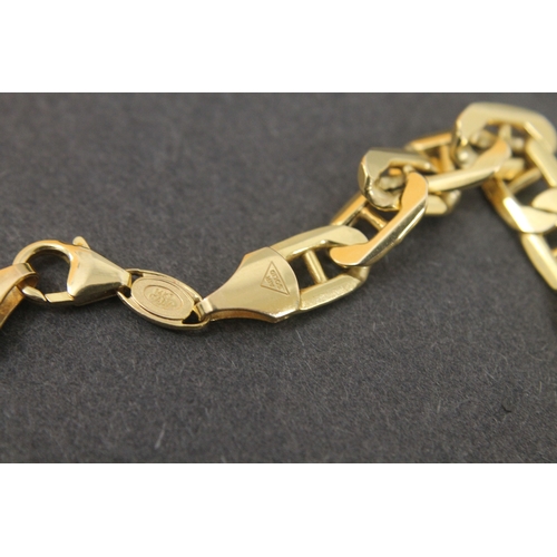 259 - Amoro 14 kt gold Italy Curb necklace and matching bracelet weighs 39.74 grams