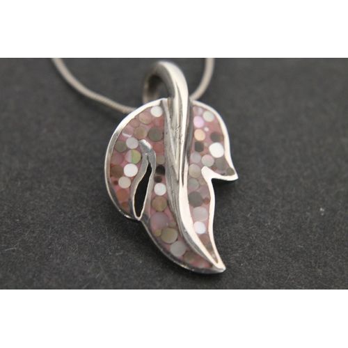 266 - 925 silver enamelled leaf pendant on a 925 silver chain