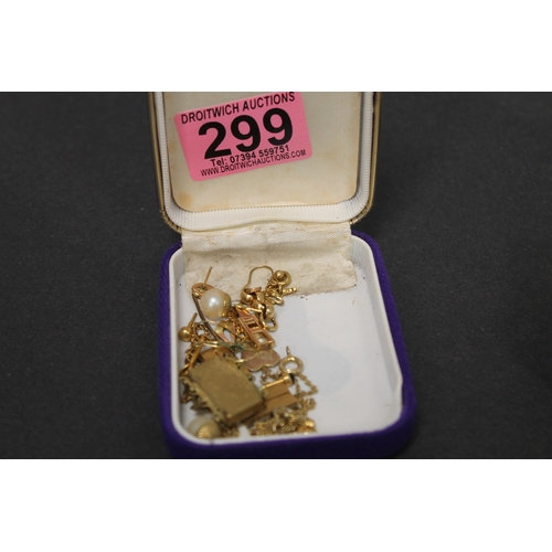 299 - Small box of yellow metal jewellery