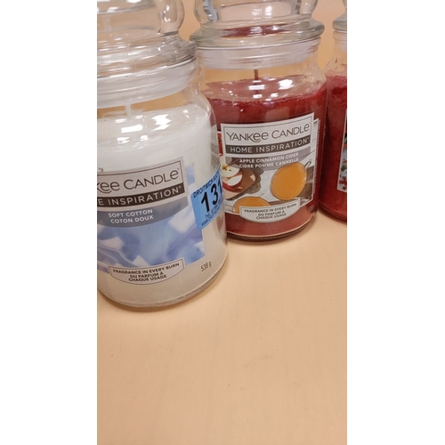 131 - 5 x 538g yankee candles inc The night before christmas, Apple cinnamon cider, Soft cotton and Midnig... 