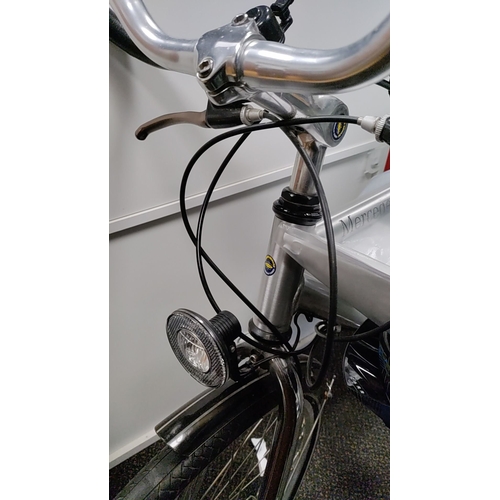 200 - Mercedes Benz City Bike Limited Edition number 50/100, 7 speed Nexus Gears with no visible cogs, Dru... 