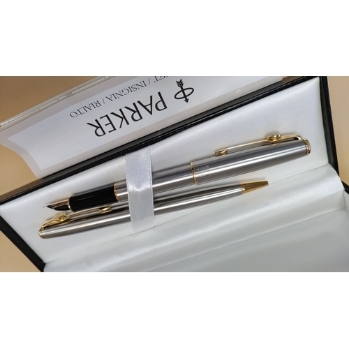 269 - Boxed Parker Sonnet Insignia Rialto pen set with paperwork