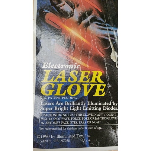 30 - Electronic Laser Glove 1990 in original packaging