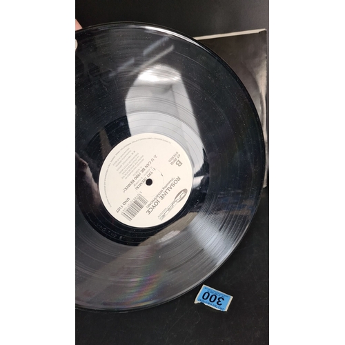 300 - 1989 Rosaline Joyce "True 2 U" 12-inch vinyl, 45 RPM, Stereo. Produced by Master "Str... 