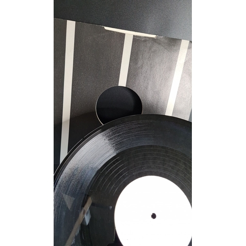 316 - Vinyl 12-inch record 