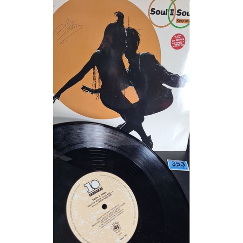 353 - Soul II Soul "Keep on Movin'" vinyl, 1989. 10 Records label. Tracks include Club Mix, Big ... 