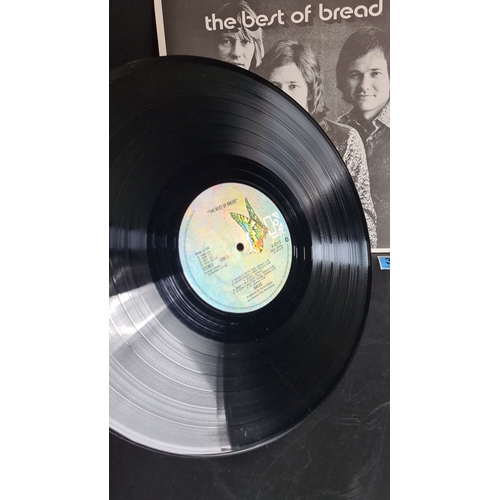 380 - Vinyl record: "The Best of Bread," 1973, Elektra, UK pressing. All records in this sale so... 