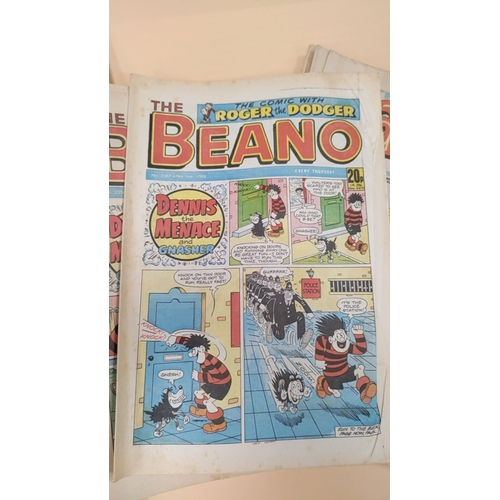 40 - Job lot of Dandy, Beano and Hoot comic books