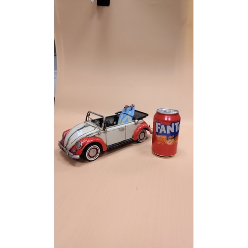 86 - Model tinplate VW Beetle