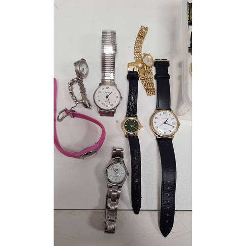 476 - Collection of watches