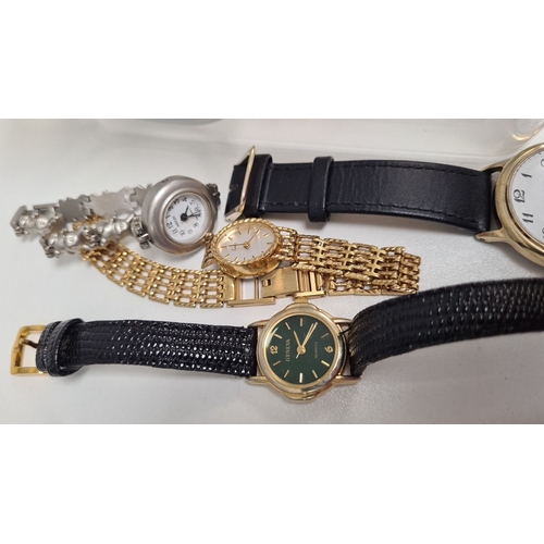 476 - Collection of watches