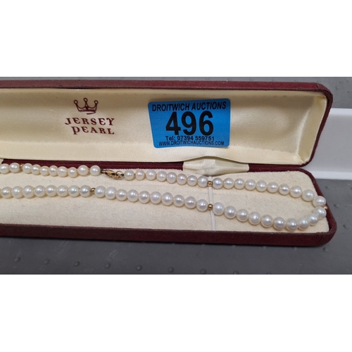 496 - Pearl necklace with 375 gold clasp