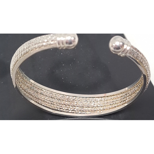 508 - 925 silver bangle with diamantes 6.5 cm across