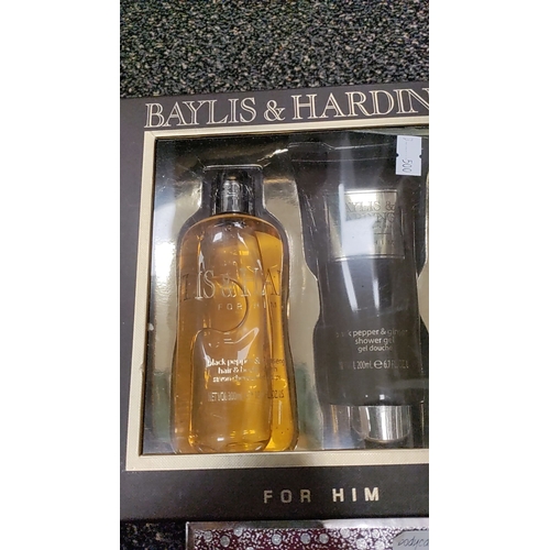 578 - Baylis and Harding gift sets, one male black pepper set and one ladies socks and foot lotion set and... 