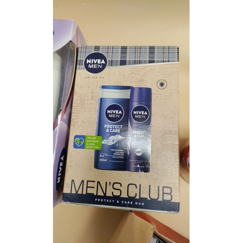 580 - Five ladies and mens gift sets to include Impulse, Nivea, Umbro elite x and Superdry