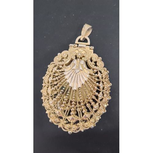 589 - Yellow metal PRESTA 17 jewel watch pendant in filigree style shell set with pearl