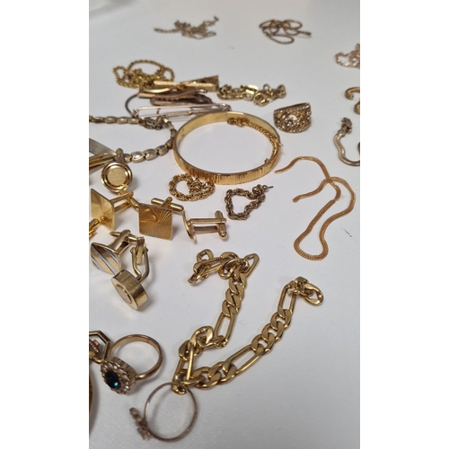 615 - Job lot of yellow metal jewellery with AF pocket watch