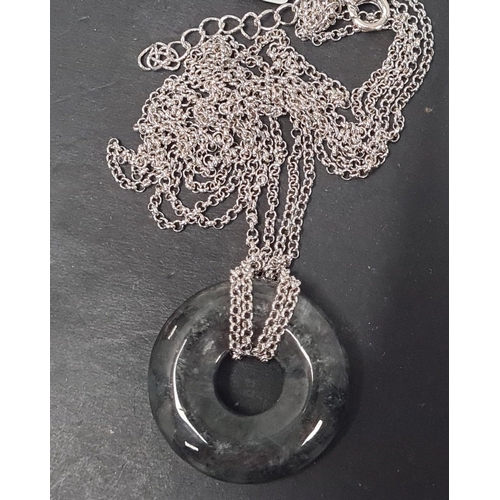 624 - 925 silver chain with circular black stone pendant. 44cm