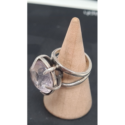 633 - Hallmarked silver large clear stone ring size J