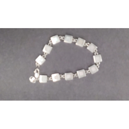 638 - Designer silver bracelet 19cm long