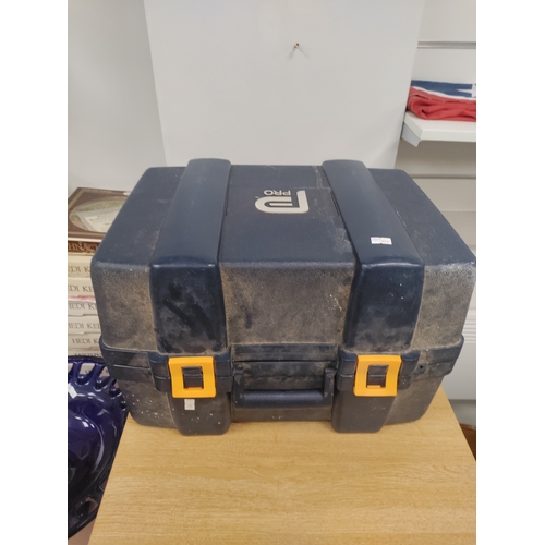 37 - Redeye Circular saw with carry case. Working