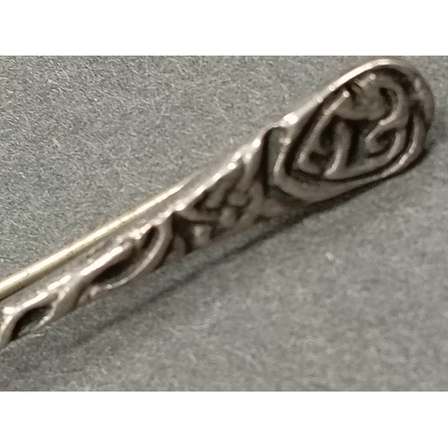 16 - Antique marked silver Iona Alexander Ritchie design celtic brooch pin 7cm