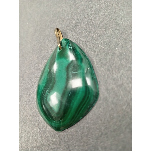 32 - Large malachite pendant 5cm