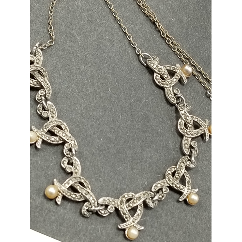 55 - White metal vintage marcasite and faux pearl necklace L 40cm