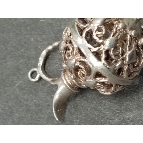 60 - Marked silver vintage filigree detail ornate jug pendant/charm 3cm