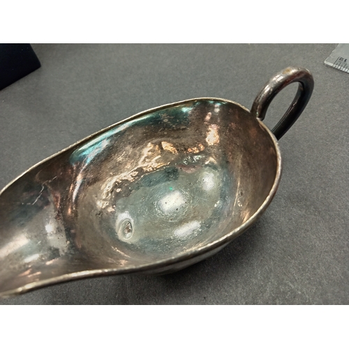 101 - The Alexe Clark company London silver plated gravy boat weight 120.36 grams