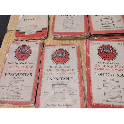 115 - Job lot Approx 30 Ordinance Survey maps dated from the 1940s to 1960s. Some cloth and some paper.