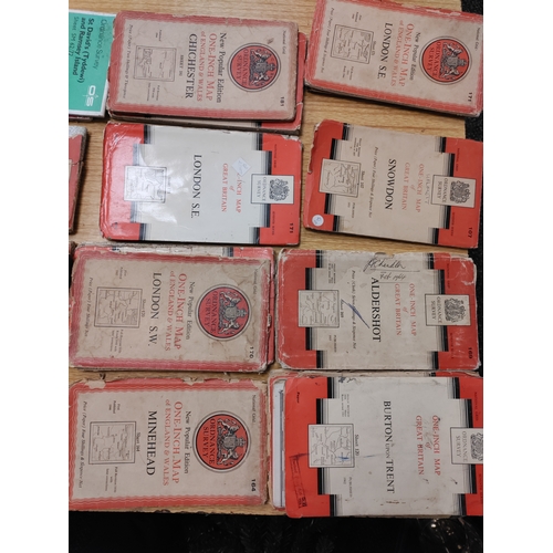 115 - Job lot Approx 30 Ordinance Survey maps dated from the 1940s to 1960s. Some cloth and some paper.