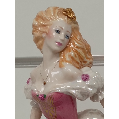 124 - Vintage 1988 Cinderella Franklin mint Disney porcelain figurine designed by Gerda Neubaccher