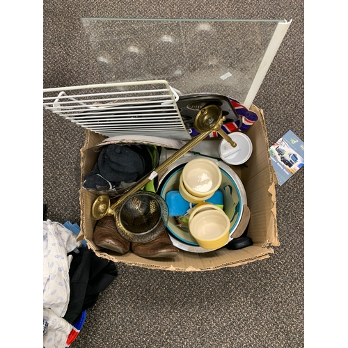 139 - Job lot of odds, random kitchen ware, clothes etc