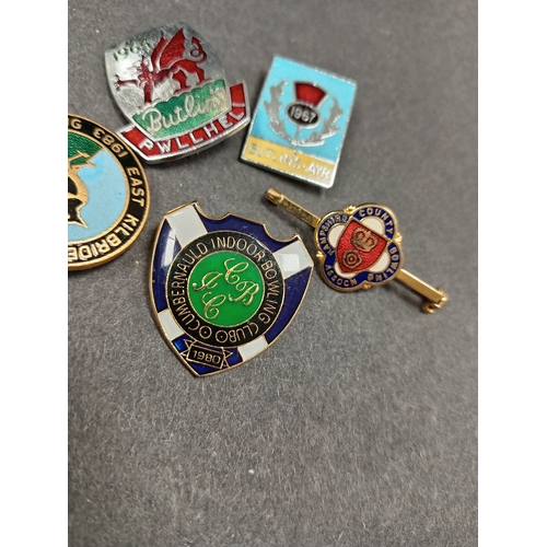 37 - Five vintage pin enamel badges Inc Butlins and Bowling