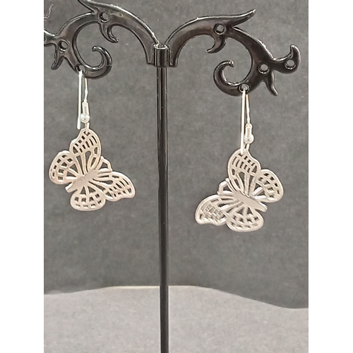 41 - 925 silver butterfly dangle earrings, each butterfly measures 2cm