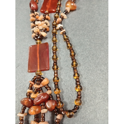 64 - Vintage bohemian Agate beaded necklace 68cm