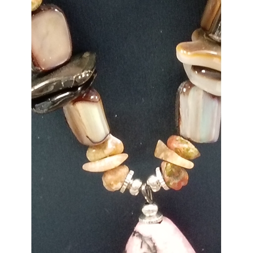 72 - Vintage Rhodonite stone necklace