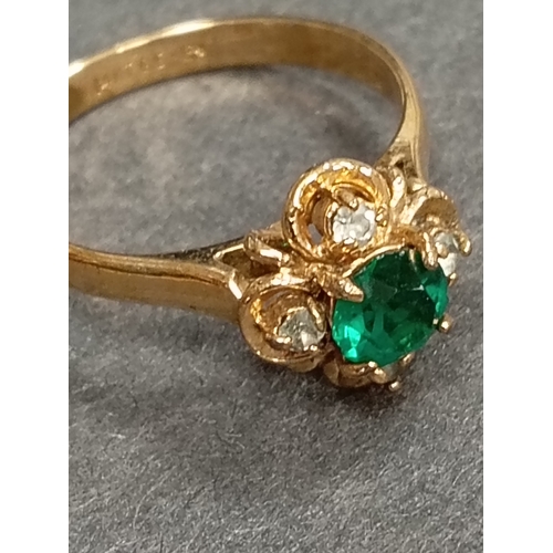 409 - Marked 14c gold green and clear stone ring size N weight 1.82 grams