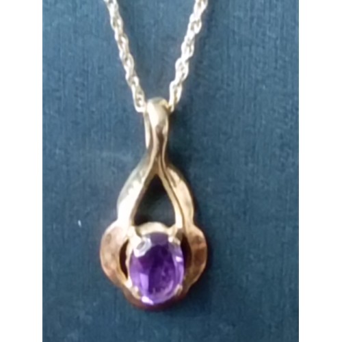 401 - 9ct gold Amethyst pendant on 9ct gold chain 48cm weight 2.64 grams