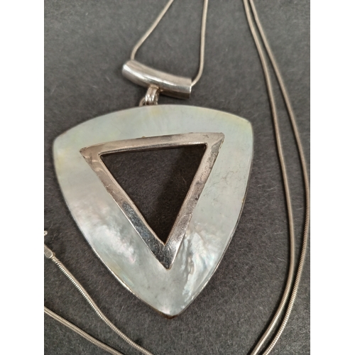 308 - Modernist 925 silver and mother of pearl pendant on 925 silver chain L 46cm