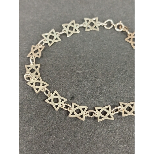 315 - 925 silver star bracelet 18cm