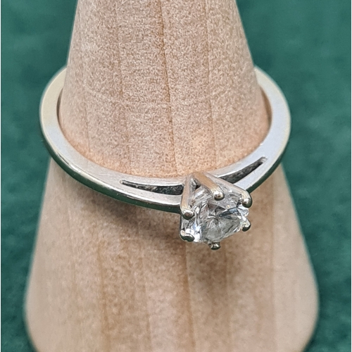 321 - 0.4 carat Diamond solitaire ring set in 18 carat white gold. Size K 1.9 grams.