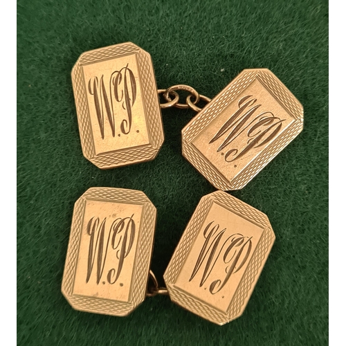 325 - Pair of 9 carat gold cuff links monogram W.P. 2.8 grams