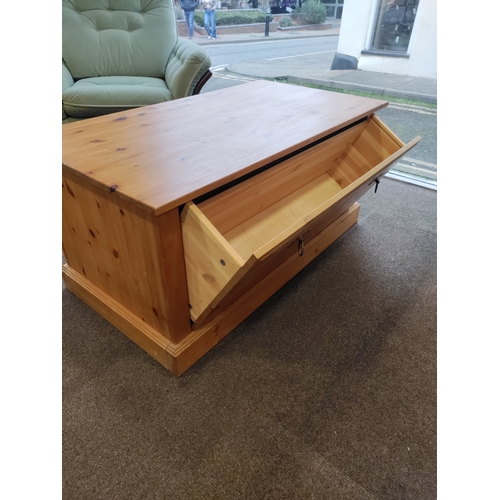 440 - Pine Coffee table with draws and shoe storage. H 51cm x W 106.5cm x D 58cm