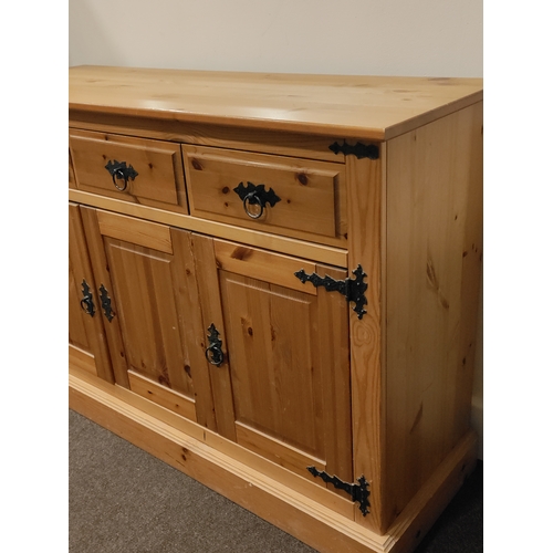 442 - Pine sideboard with three draws. H 51cm x W 117.5 x D 43cm