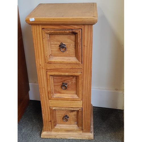 443 - Pine set of three draws. H 74.5cm x W 32cm x D 30cm