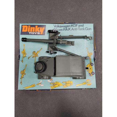 453 - Dinky Toys Volkswagen KDF and 50mm P.A.K Anyi-Tank Gun No. 617 In original packaging.