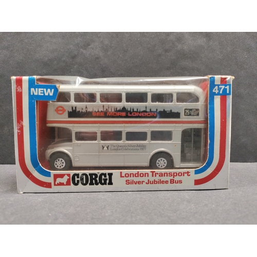 454 - London Transport Silver Jubilee Bus in original packaging No. 471